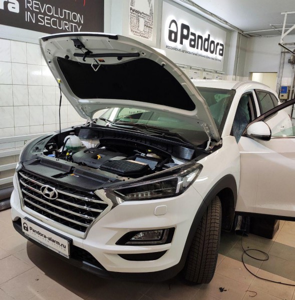 Hyundai Tucson 2019 установка Pandora DXL 4710